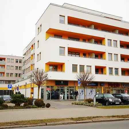 Miodowy Dom Exspanse Apartament 2 Lub 3 Pokoje Z Tarasem I Parkingiem Kolobrzeg Exterior photo
