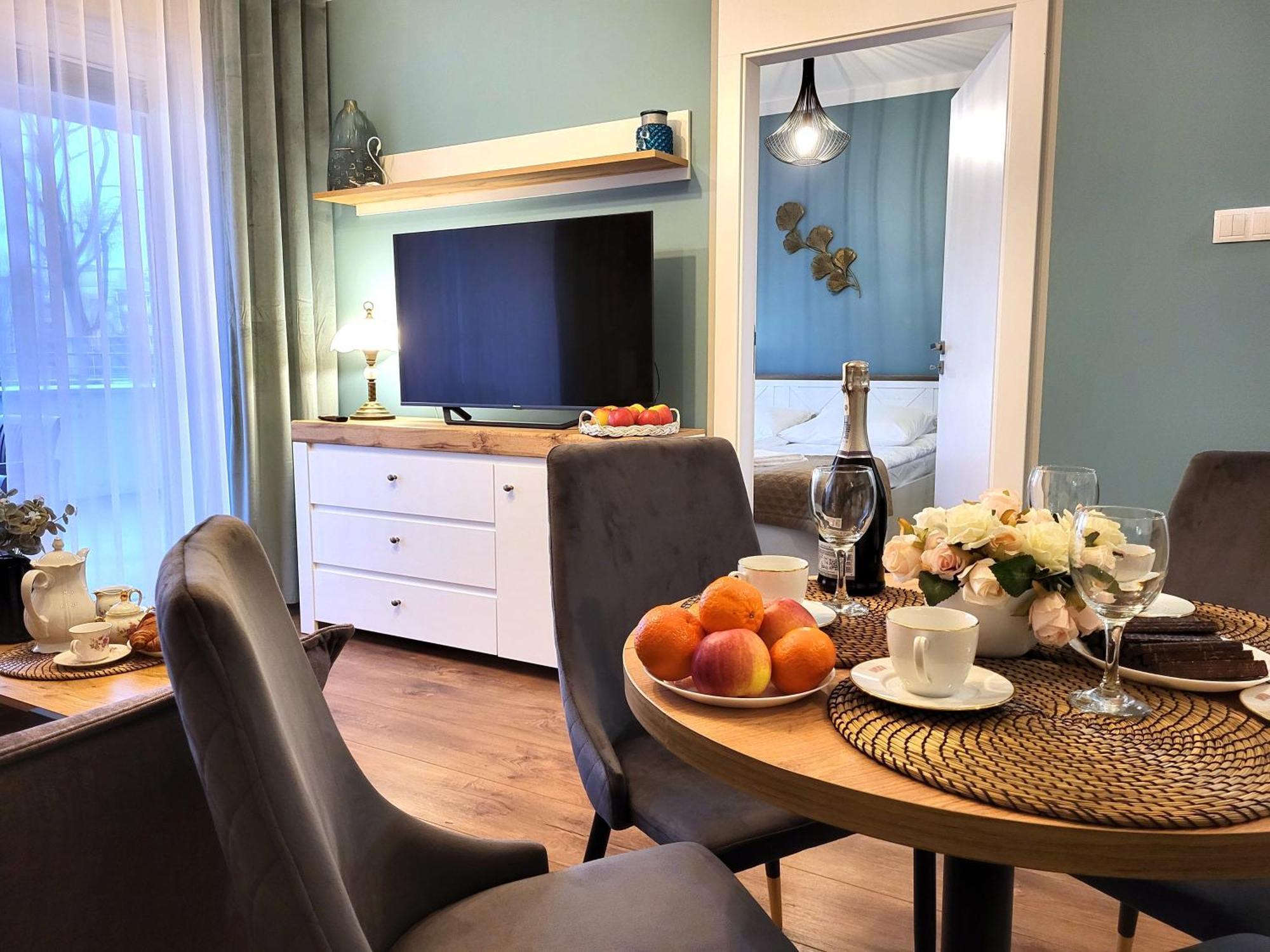 Apartment Miodowy Dom Exspanse 2 Lub 3 Z Tarasem I Parkingiem