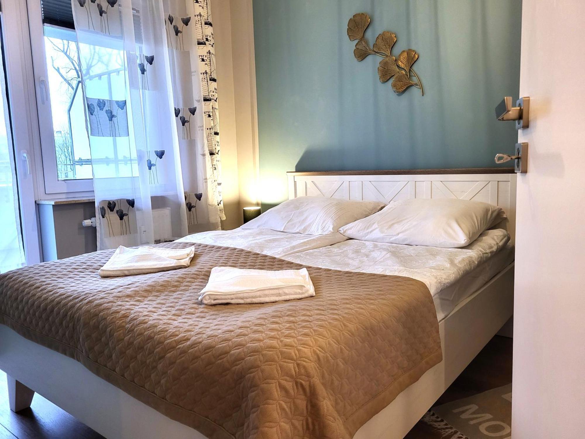 Apartment Miodowy Dom Exspanse 2 Lub 3 Z Tarasem I Parkingiem