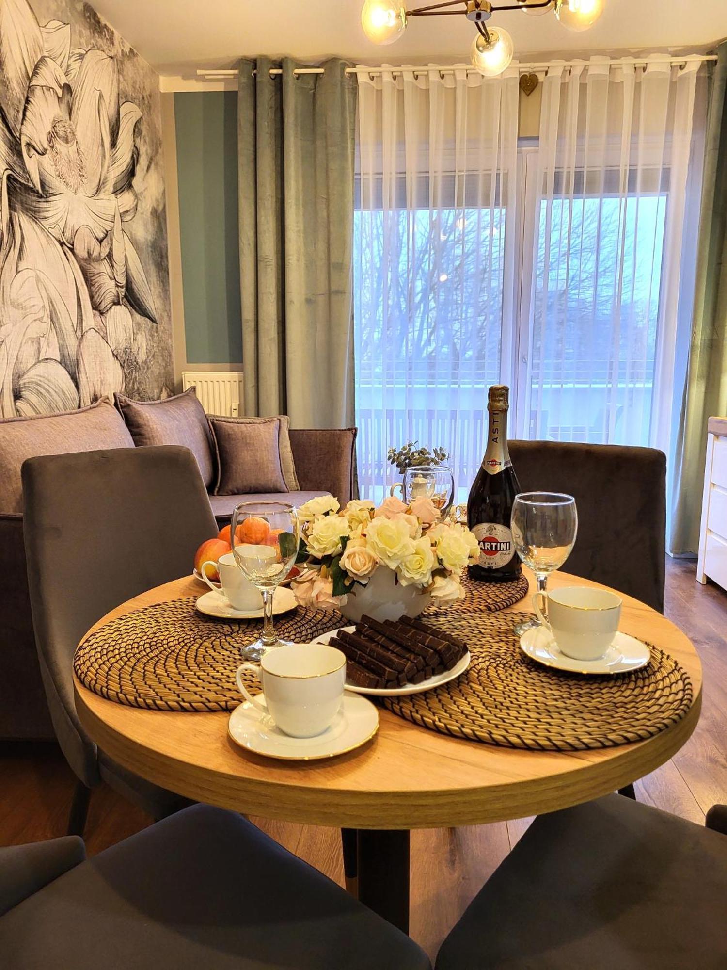 Apartment Miodowy Dom Exspanse 2 Lub 3 Z Tarasem I Parkingiem